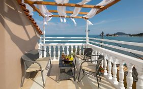 Mare Blu Studios & Suites